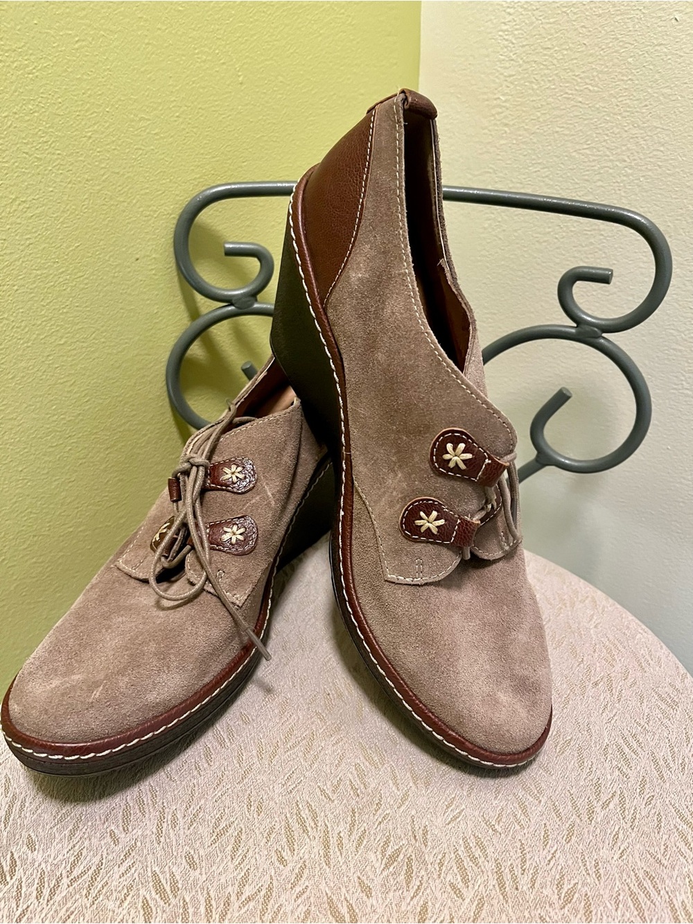 Sofft platform Tie Shoes